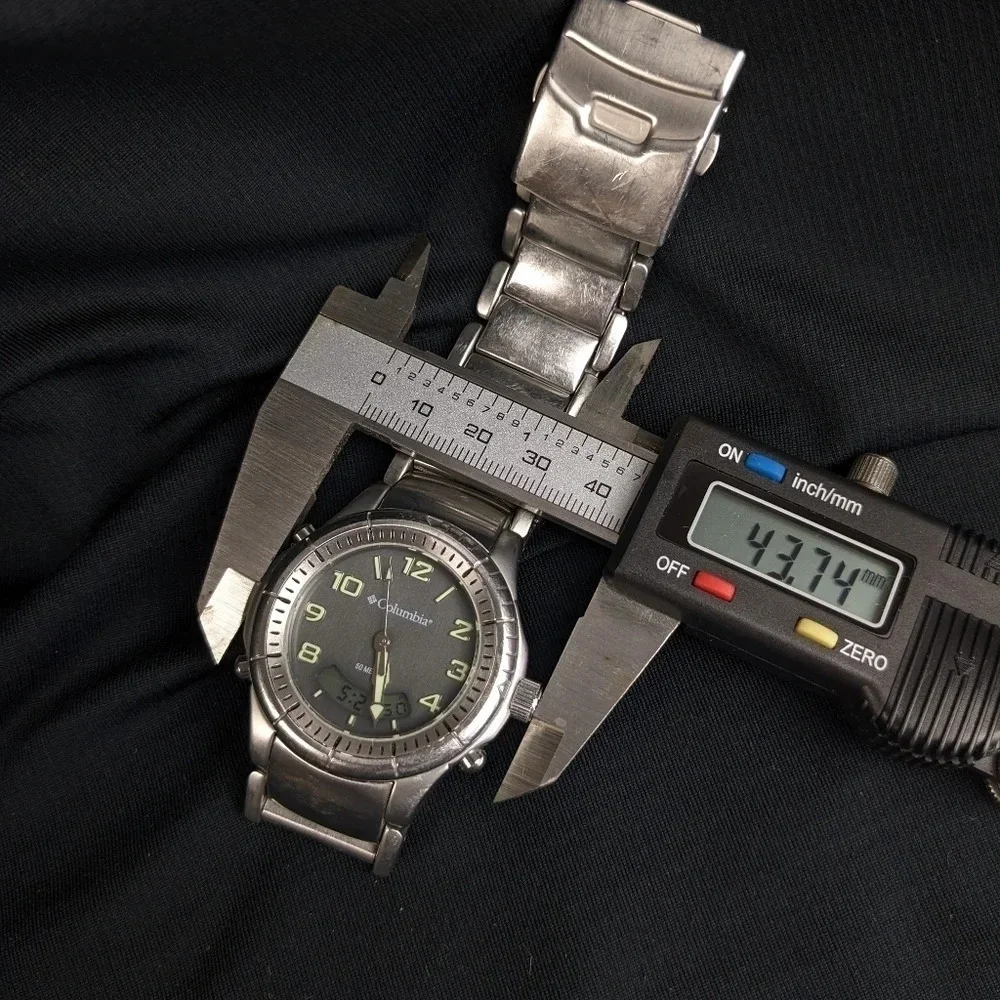 Vintage Columbia stainless steel quartz watch, analog digital, date, alarm, 50m